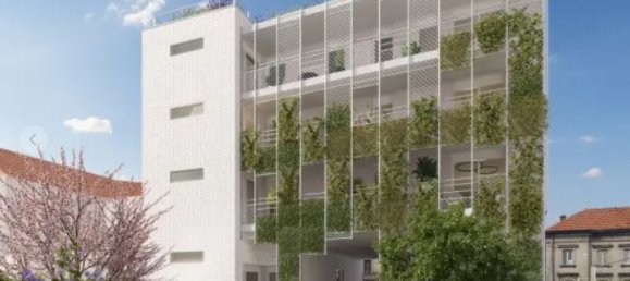 2 Schlafzimmer Wohnung in Montreuil, France, Nr. 165244 3