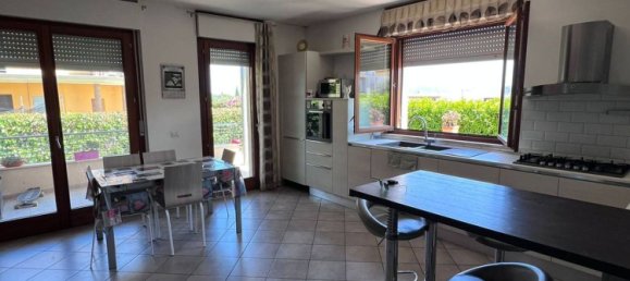 Apartamento de 5 divisões em Rosciano, Italy N.º 299031 26