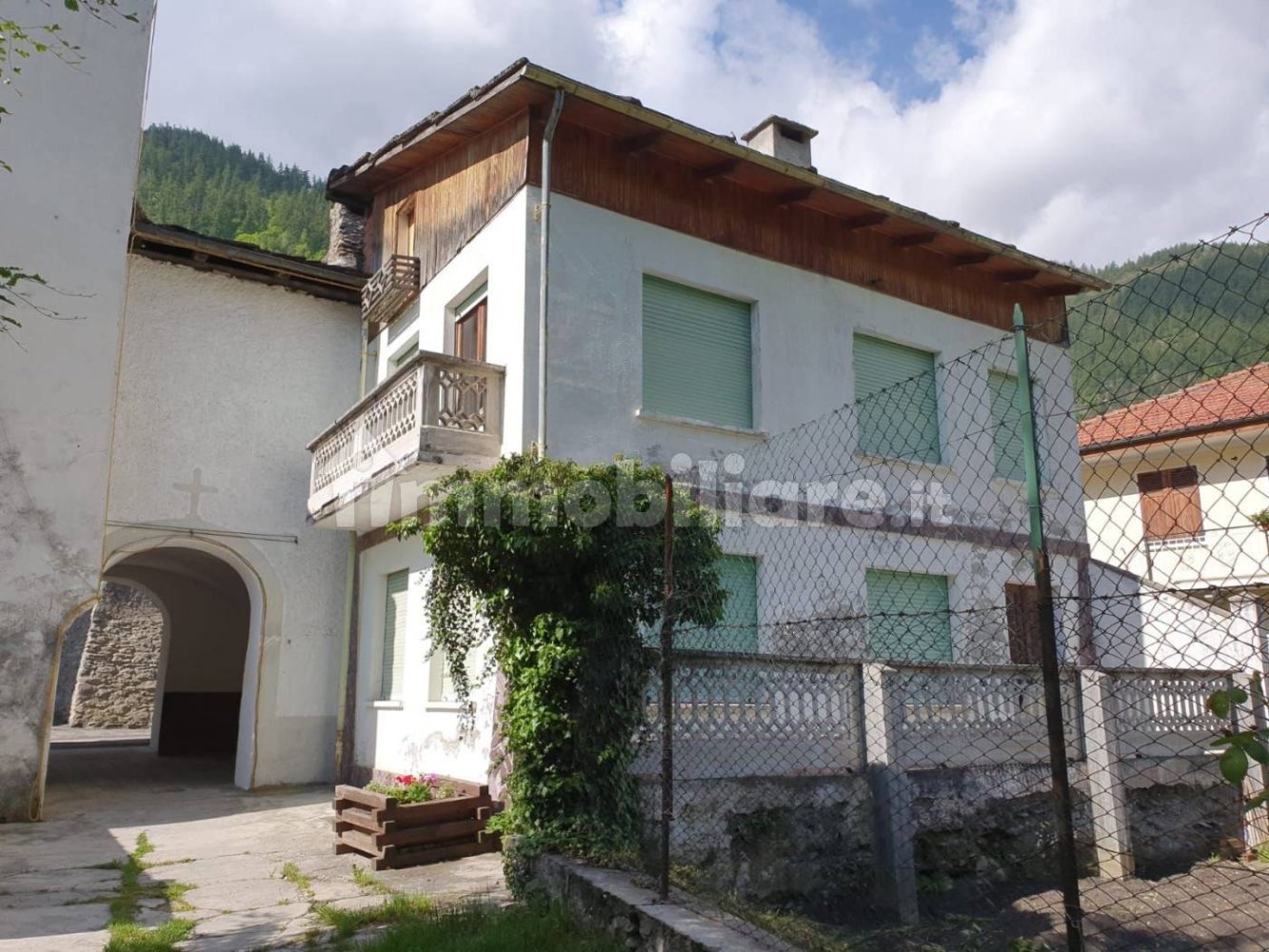 Villa de 5 dormitorios en Fenestrelle, Italy No. 65683