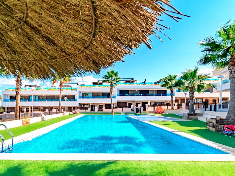 3 Schlafzimmer Stadthaus in Torrevieja, Spain, Nr. 170318