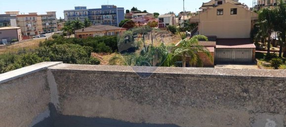 5 bedrooms House in Melilli, Italy No. 300251 17