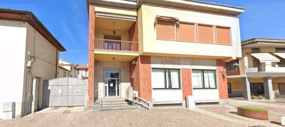 4 rooms Apartment in Casorezzo, Italy No. 181027 7