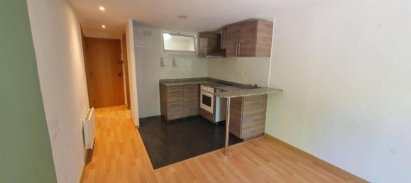 Здание 240м² в Сурия, Испания № 168176 4