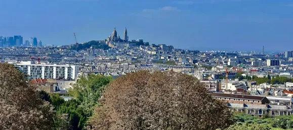 3 bedrooms Apartment in Paris, France No. 176917 2