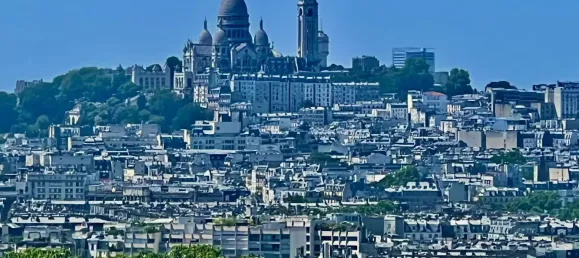 3 bedrooms Apartment in Paris, France No. 176917 10