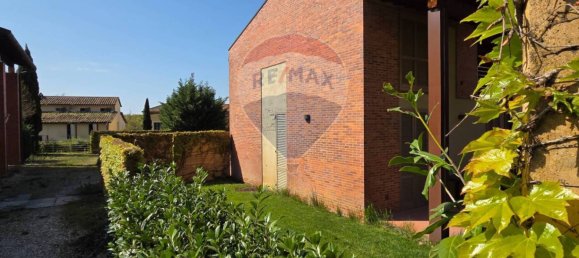 Квартира с 1 спальней в Террануова Браччолини, Италия № 259462 16