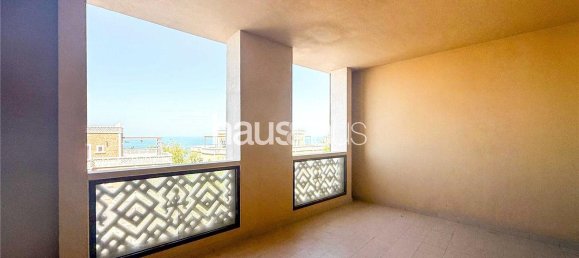 2 bedrooms Apartment in Palm Jumeirah, UAE No. 99113 3