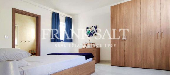 1 bedroom Penthouse in Saint Paul's Bay, Malta No. 8001 14