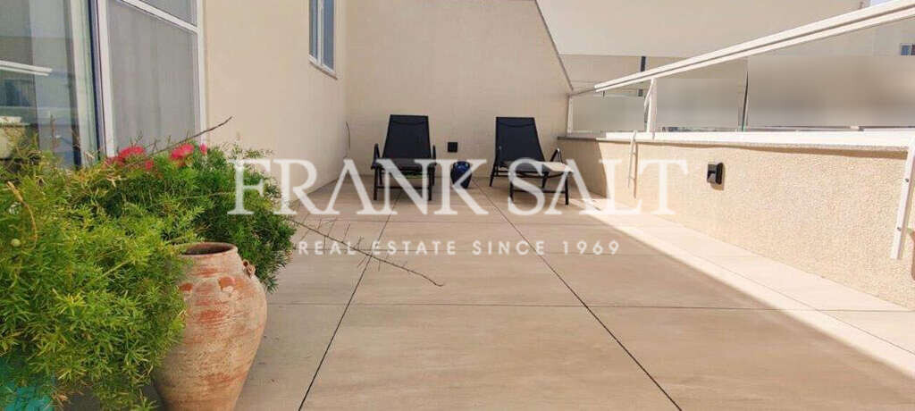 1 bedroom Penthouse in Saint Paul's Bay, Malta No. 8001