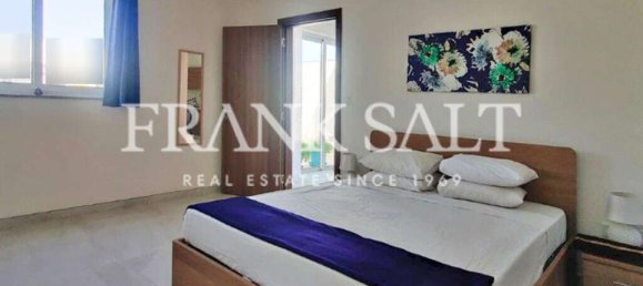 1 bedroom Penthouse in Saint Paul's Bay, Malta No. 8001 8