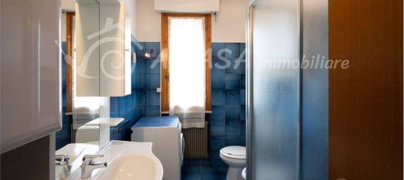 Квартира с 2 спальнями в Форново ди Таро, Италия № 267310 12