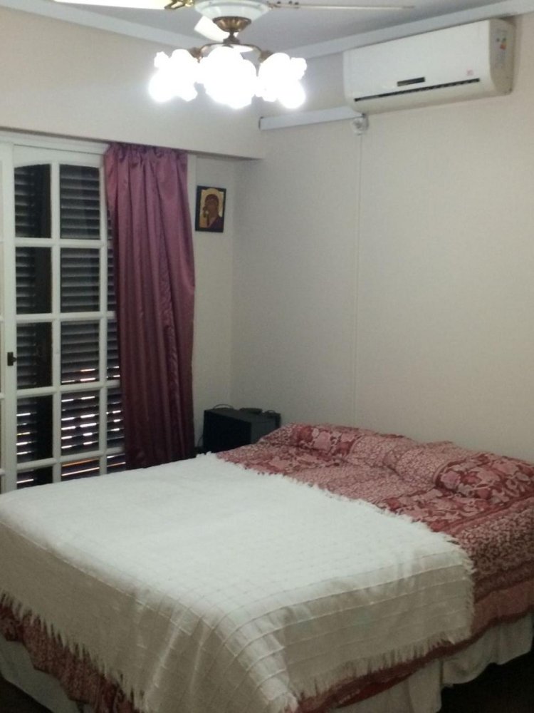 6 Schlafzimmer Haus in Almirante Brown, Argentina, Nr. 65247