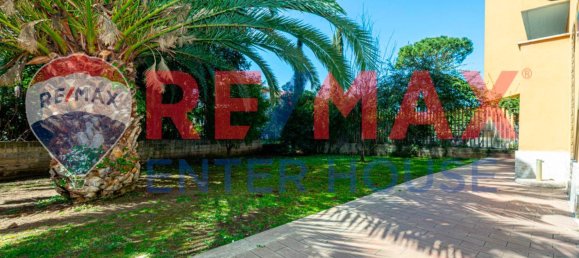 3 chambres Appartement à Rome, Italy No. 52901 9