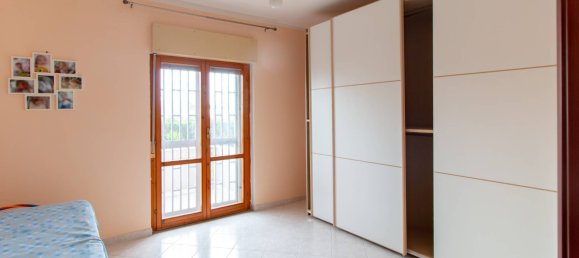 3-Zimmer Wohnung in Montecorvino Pugliano, Italy, Nr. 64163 8