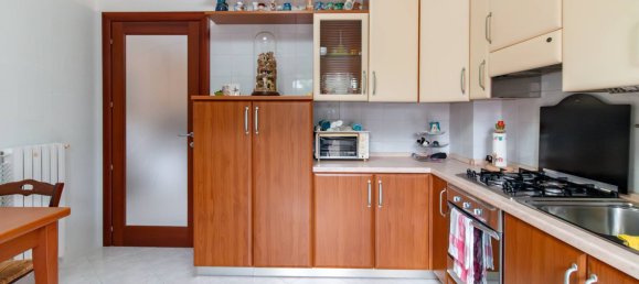 3-Zimmer Wohnung in Montecorvino Pugliano, Italy, Nr. 64163 4