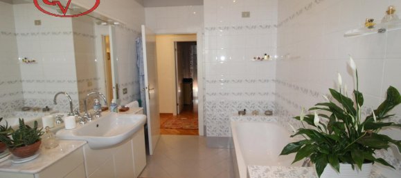 10-salle Villa à Loro Ciuffenna, Italy No. 230710 27