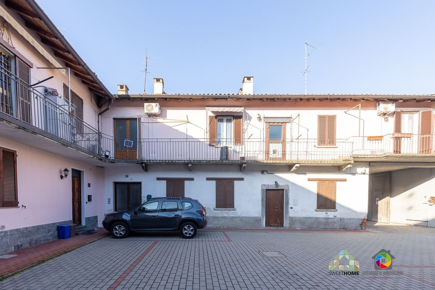 3 rooms Apartment in Giussano, Italy No. 222844