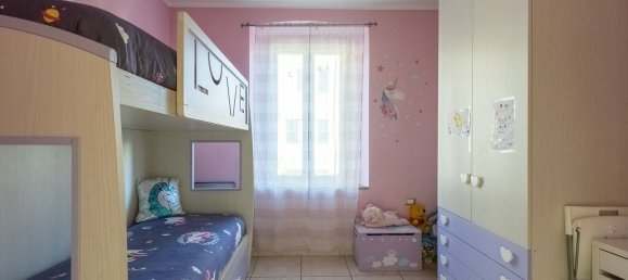 3 rooms Apartment in Giussano, Italy No. 222844 13