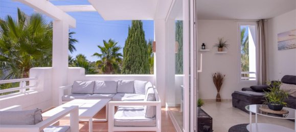 2 bedrooms Apartment in Casares, Spain No. 166064 4