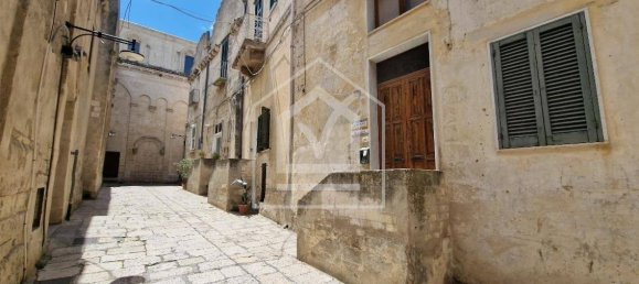 4 bedrooms Apartment in Matera, Italy No. 298104 10