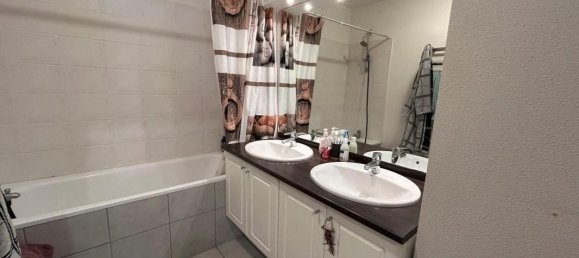 2 bedrooms Apartment in Le Mans, France No. 362549 6