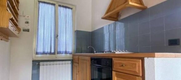 10غرفة منزل في Varese Ligure, Italy رقم 139504 7