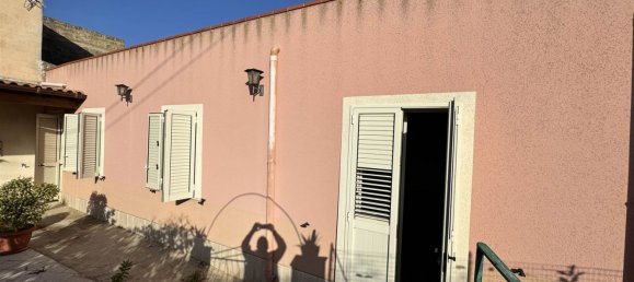 3-Zimmer Haus in Valderice, Italy, Nr. 40545 9