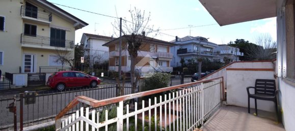 Apartamento de 4 habitaciónes en Riccione, Italy No. 107925 26