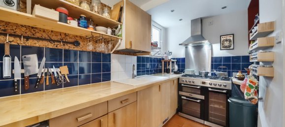 1 bedroom Apartment in London, United Kingdom No. 7761 3