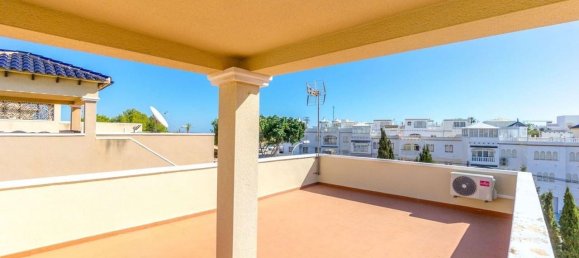 Casa de 3 dormitorios en Dehesa De Campoamor, Spain No. 188692 17