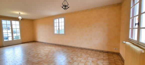 5 bedrooms House in Segre, France No. 363187 3