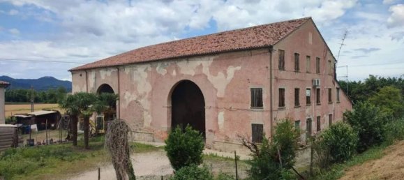 7 rooms House in Monselice, Italy No. 177450 2