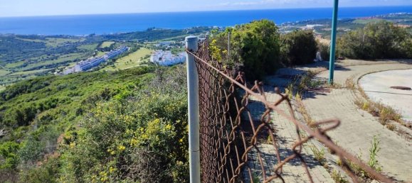  Land in Estepona, Spain No. 191104 4