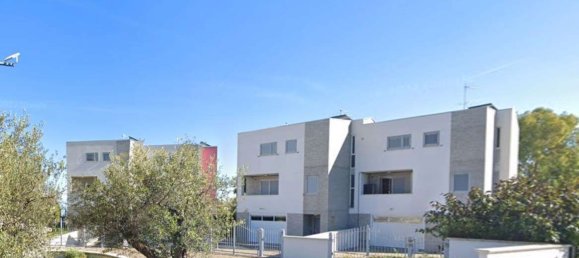 5 rooms House in Montesilvano, Italy No. 235086 7