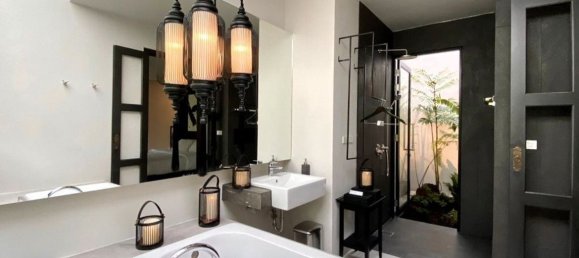 8 bedrooms House in Chiang Mai, Thailand No. 27000 18