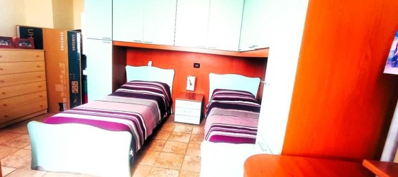 Casa de 6 dormitorios en Massa, Italy No. 350754 38