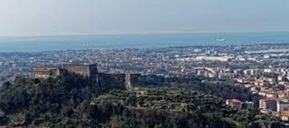 Casa de 6 dormitorios en Massa, Italy No. 350754 46