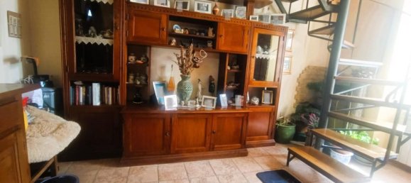 Casa de 6 dormitorios en Massa, Italy No. 350754 9