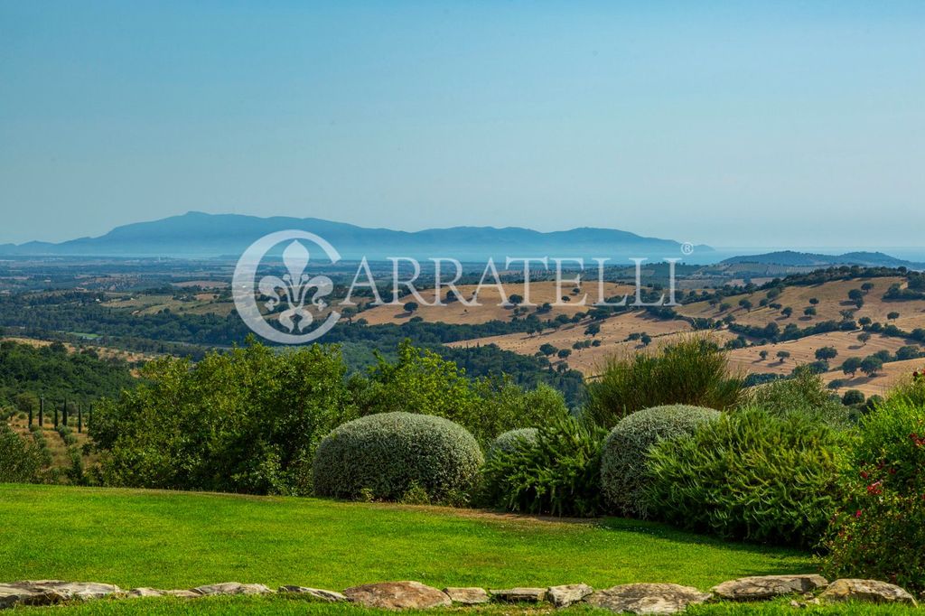 5 bedrooms Villa in Magliano in Toscana, Italy No. 296904