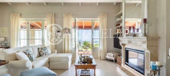 5 bedrooms Villa in Magliano in Toscana, Italy No. 296904 2