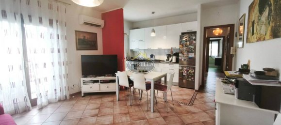 1 bedroom Apartment in Rome, Italy No. 328341 2