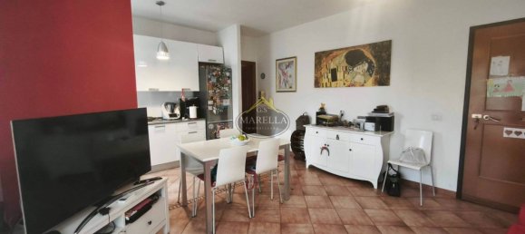 1 bedroom Apartment in Rome, Italy No. 328341 3