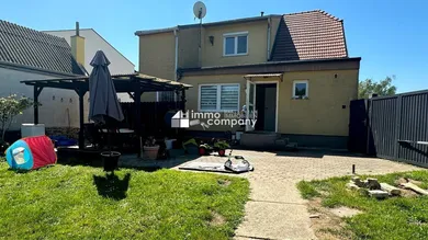 Casa de 4 habitaciónes en Angern an der March, Austria No. 181500