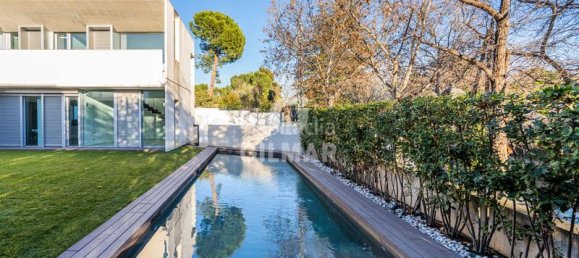 6 غرف نوم منزل في Madrid, Spain رقم 165736 45