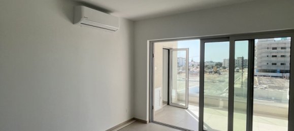 Apartamento T2 em Larnaka, Cyprus N.º 26476 2