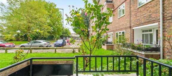 2 bedrooms Apartment in London, United Kingdom No. 12219 8