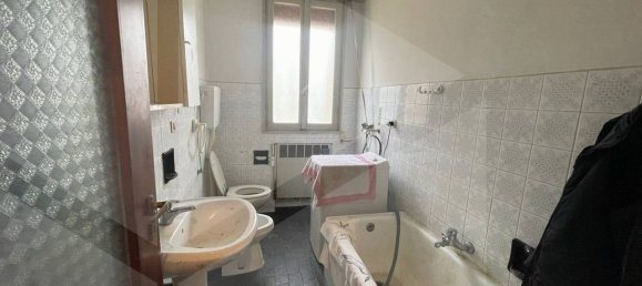 5-Zimmer Wohnung in Crevalcore, Italy, Nr. 24610 19