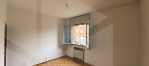 5-Zimmer Wohnung in Crevalcore, Italy, Nr. 24610 2