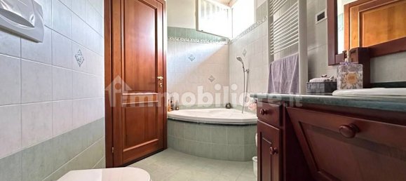 2 Schlafzimmer Wohnung in Valbrona, Italy, Nr. 378399 11