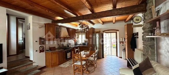 2 Schlafzimmer Wohnung in Valbrona, Italy, Nr. 378399 6